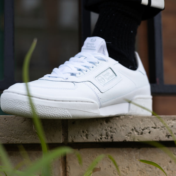 New Young Line Sneaker | White